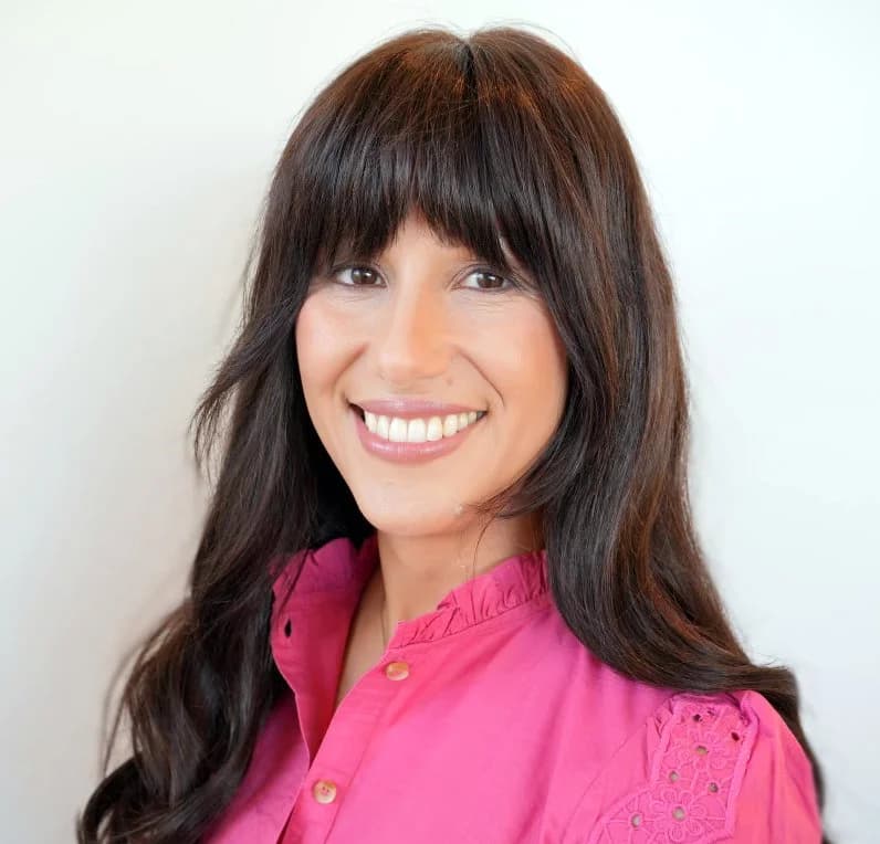 A Simple Guide to Lip Flips